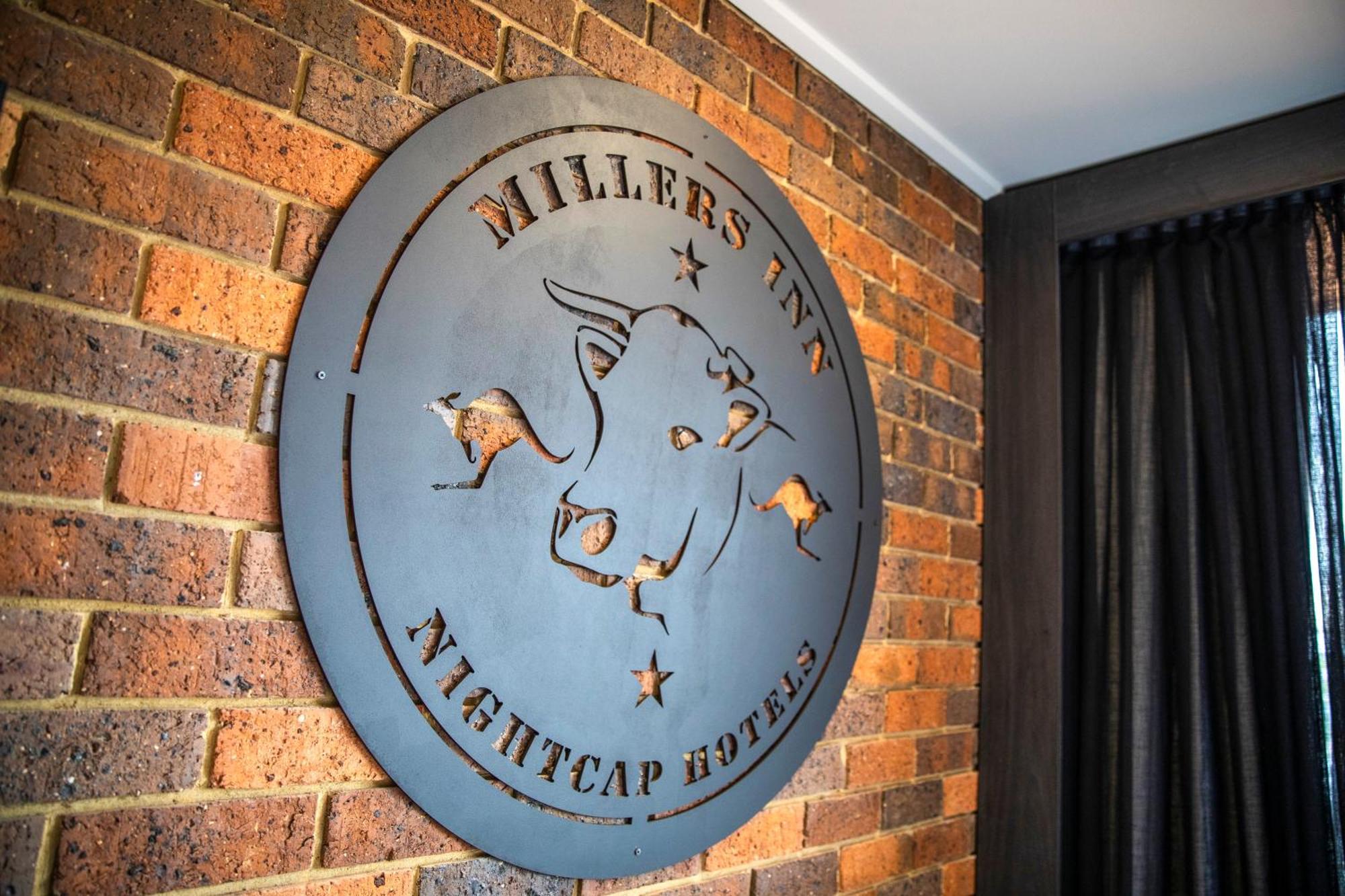 Nightcap At Millers Inn อัลโทนา ภายนอก รูปภาพ